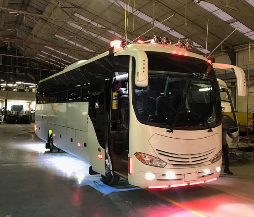 alquilar bus